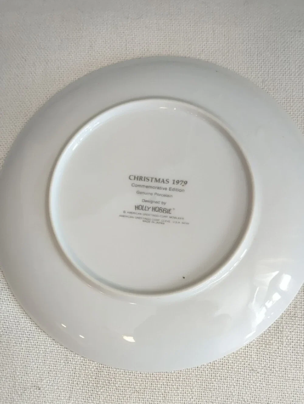Holly Hobbie 1979 Christmas Plate Porcelain Commemorative American Greetings